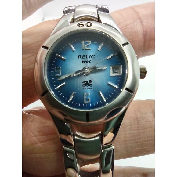 Relic Wet Women's Date Watch ZR11647 110309 - Picture 1 of 11